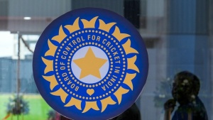 BCCI Bars Crypto and Online Gaming Firms from Indian Cricket Sponsorship Bids