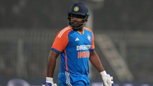 Shastri Backs Samson as Opener, Foresees Gill Battling for Spot in Asia Cup T20