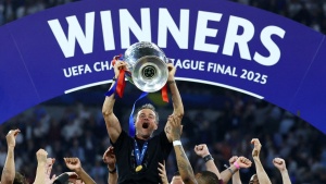 Madrid, Warsaw Named as Hosts for 2027 Champions League Finals