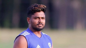 Suryakumar Yadav's 'Local Boy' Quip to Sanju Samson Delights Dubai Crowd Amid Asia Cup Prep