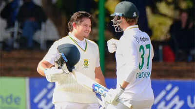 Lhuan-dre Pretorius celebrates his record-breaking debut with Corbin Bosch.