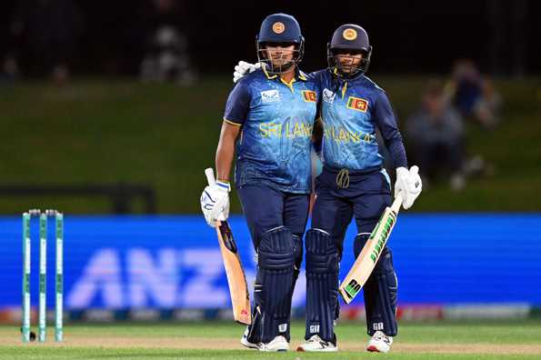 Chamari Athapaththu (left) will hope to inspire her side to a memorable campaign.