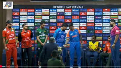 Suryakumar Yadav shakes hands with PCB chairman Mohsin Naqvi during Asia Cup trophy ceremony; image goes viral